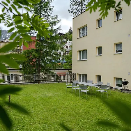 Padrun 2-weisshornbahn-arosa Zentrum-top Lage *