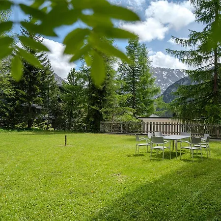 شقة Haus Padrun 2 *